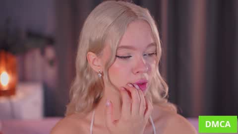 Alina online show from October 10, 2025, 8:13 am