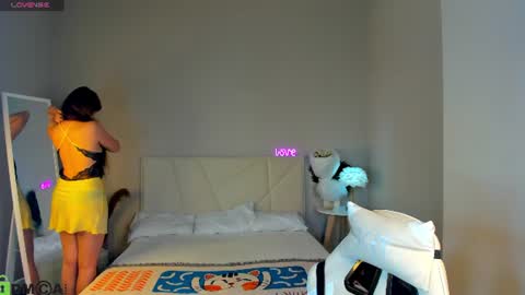 Milena online show from August 5, 2026, 2:58 am