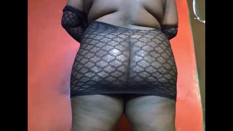 msririXO online show from March 21, 2026, 11:37 am