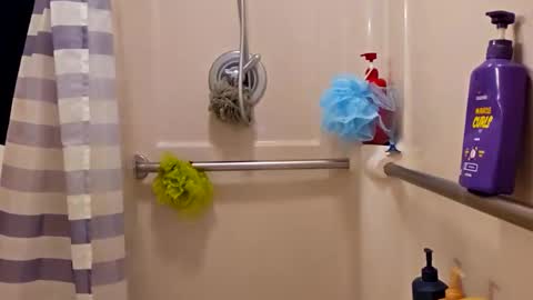 Snapshot of bootywhoknows chatting on February 14, 2026, 7:10 pm bootywhoknows online show from February 14, 2026, 7:10 pm