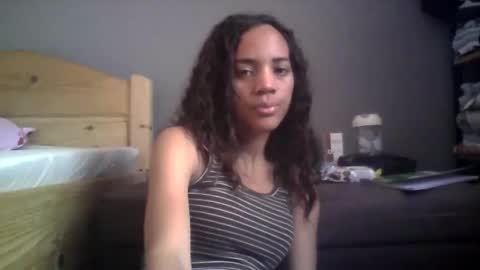 boozyArt online show from November 10, 2025, 9:41 am