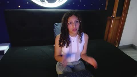 Snapshot of borbuja1 chatting on October 10, 2025, 5:34 pm borbuja online show from October 10, 2025, 5:34 pm