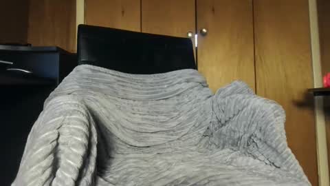 bored_housewife1985 online show from September 24, 2025, 2:42 pm