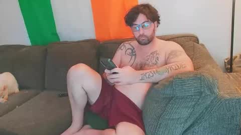 Snapshot of boredandirish21 chatting on November 23, 2025, 6:19 pm boredandirish21 online show from November 23, 2025, 6:19 pm