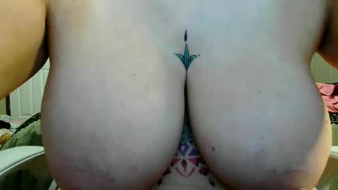 Snapshot of boredcountrygirl chatting on April 18, 2026, 2:48 am BoredCountryGirl online show from April 18, 2026, 2:48 am
