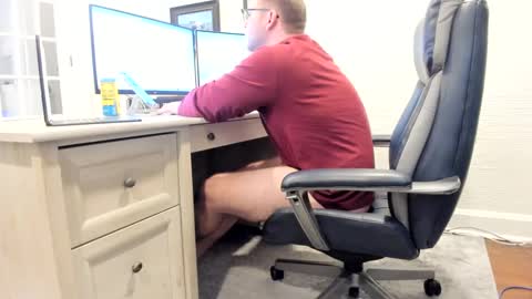 Snapshot of boredhorndog chatting on February 11, 2025, 6:44 pm Boredhorndog online show from February 11, 2025, 6:44 pm