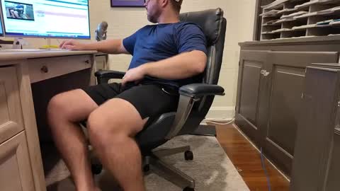 Boredhorndog online show from October 1, 2025, 4:40 am