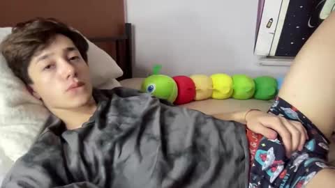 borisviper online show from October 15, 2025, 5:02 pm