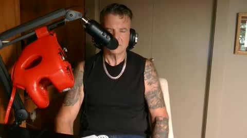 BOSS online show from September 11, 2025, 5:57 pm