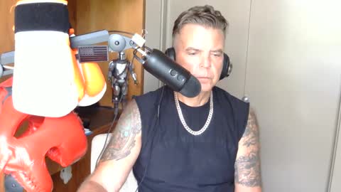 Snapshot of boss1420 chatting on September 30, 2025, 5:40 pm BOSS online show from September 30, 2025, 5:40 pm