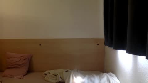 Snapshot of boss200004 chatting on April 8, 2026, 10:37 am boss200004 online show from April 8, 2026, 10:37 am