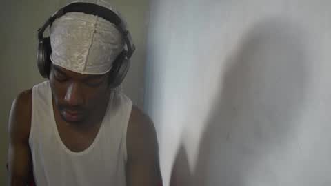 boss_playa98 online show from June 25, 2026, 9:52 pm