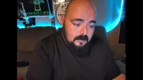 Snapshot of bossdeuce420 chatting on April 18, 2026, 2:37 am bossdeuce420 online show from April 18, 2026, 2:37 am
