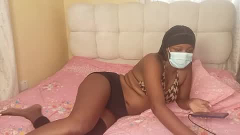 Snapshot of bossetassy chatting on June 14, 2026, 11:34 am bossetassy online show from June 14, 2026, 11:34 am