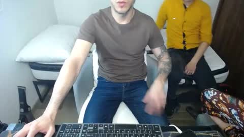 bossking019 online show from January 30, 2025, 4:06 am