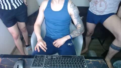 bossking019 online show from March 8, 2025, 10:13 pm