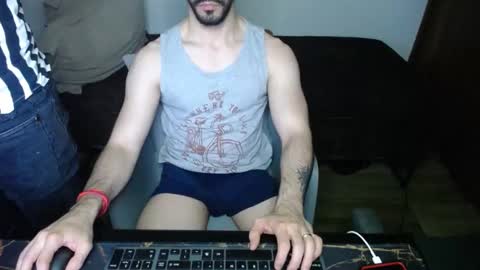 bossking019 online show from March 9, 2025, 5:11 am