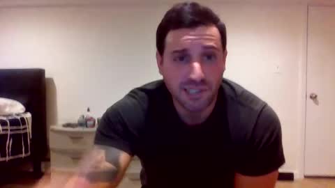 The Italian Boss  online show from December 3, 2025, 9:13 pm