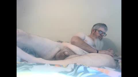 Snapshot of bottombitch44 chatting on October 20, 2025, 4:07 pm bottombitch44 online show from October 20, 2025, 4:07 pm