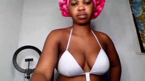 mirabel online show from November 13, 2025, 2:54 am