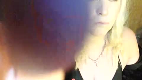 Snapshot of bouncybella28 chatting on November 10, 2025, 9:30 am bouncybella28 online show from November 10, 2025, 9:30 am