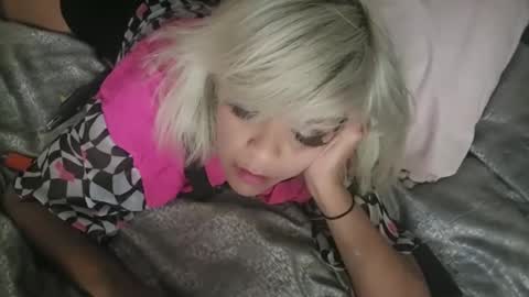 Snapshot of bouncybronze chatting on September 27, 2025, 7:30 pm bouncybronze online show from September 27, 2025, 7:30 pm