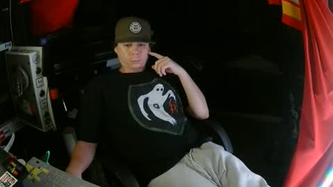 Bowerboi1217 online show from November 27, 2025, 12:40 pm