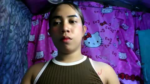 Snapshot of bowtoyorqueen chatting on July 18, 2026, 5:55 am bowtoyorqueen online show from July 18, 2026, 5:55 am