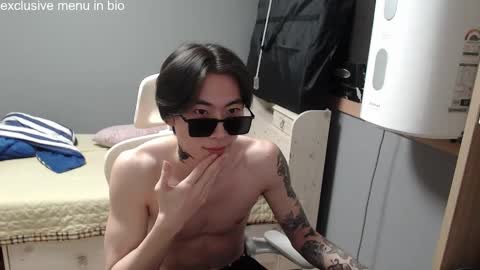 boxman556990 online show from October 24, 2025, 7:10 pm