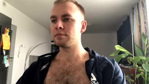 boy699999999999999999999999999 online show from September 10, 2025, 10:48 am