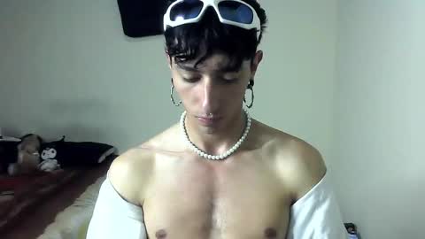 Snapshot of boy_fox_guys chatting on January 29, 2025, 1:28 pm Boy Astro online show from January 29, 2025, 1:28 pm