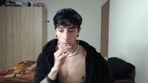 Snapshot of boy_fox_guys chatting on March 1, 2025, 12:17 am Boy Astro online show from March 1, 2025, 12:17 am