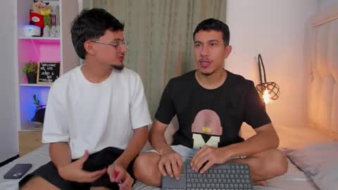 Snapshot of boy_jerry chatting on February 22, 2026, 7:40 am boy_jerry online show from February 22, 2026, 7:40 am