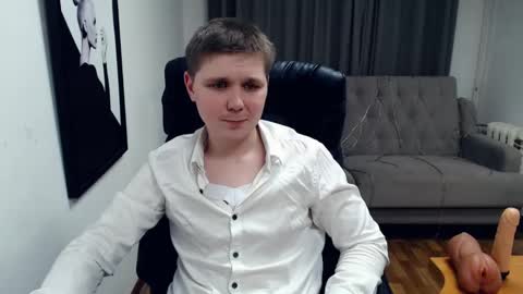 Snapshot of boy_sweet7 chatting on February 10, 2025, 6:03 pm John online show from February 10, 2025, 6:03 pm