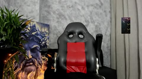 boyc02_ online show from November 12, 2025, 12:49 pm