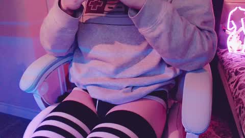 Snapshot of boycurious95 chatting on January 10, 2025, 3:07 am Atari online show from January 10, 2025, 3:07 am