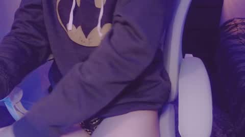 Snapshot of boycurious95 chatting on February 2, 2025, 5:21 am Atari online show from February 2, 2025, 5:21 am