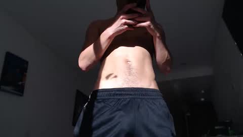 Snapshot of boyfriend_fuckme chatting on November 13, 2025, 12:04 pm Felipe online show from November 13, 2025, 12:04 pm