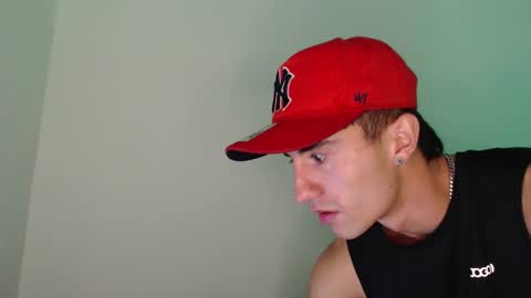 Snapshot of boyfriend_fuckme chatting on December 23, 2025, 1:03 am Felipe online show from December 23, 2025, 1:03 am