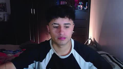 Snapshot of boylatin_777 chatting on February 27, 2026, 10:32 pm miguel online show from February 27, 2026, 10:32 pm