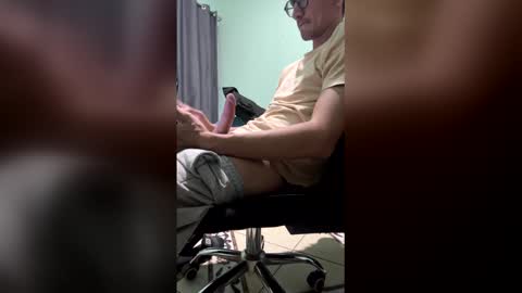 Snapshot of boyluk88 chatting on February 23, 2026, 3:15 am boyluk88 online show from February 23, 2026, 3:15 am