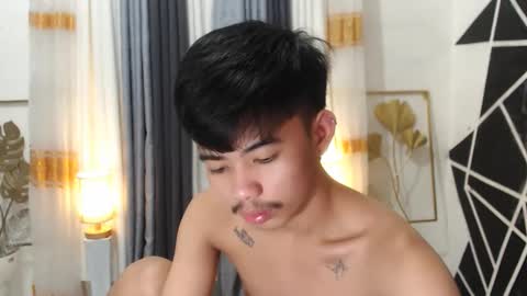 Snapshot of boynextdoor4ux chatting on December 2, 2024, 5:26 pm HI IM JAMES DONT FORGET GIVE ME THUMBS UP AND JOIN TO MY FANCLUB online show from December 2, 2024, 5:26 pm