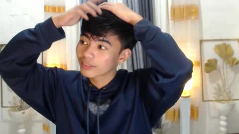 Snapshot of boynextdoor4ux chatting on December 12, 2024, 10:56 am HI IM JAMES DONT FORGET GIVE ME THUMBS UP AND JOIN TO MY FANCLUB online show from December 12, 2024, 10:56 am