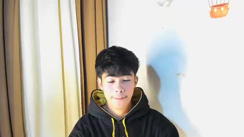 HI IM JAMES DONT FORGET GIVE ME THUMBS UP AND JOIN TO MY FANCLUB online show from April 27, 2026, 9:13 pm