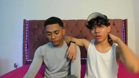 ALEX - TAYLER  -MIKE online show from January 14, 2026, 1:11 am