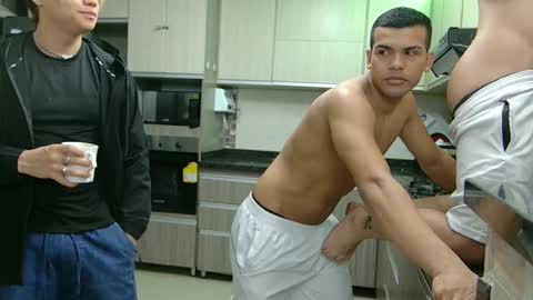 Angelo Mark Fernando Taylor online show from September 28, 2025, 11:37 am