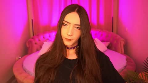 Nova online show from October 19, 2025, 3:45 pm