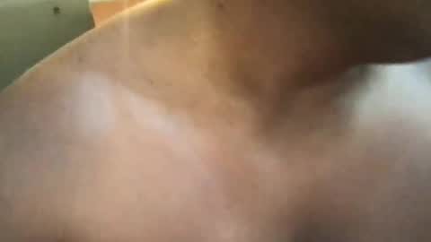 boytoy298812 online show from May 1, 2026, 12:37 am