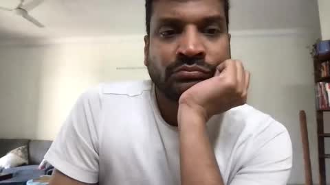 BoyToy online show from February 2, 2026, 6:01 am