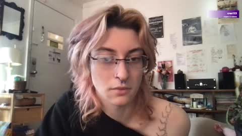 boywithbug online show from March 12, 2025, 3:40 pm